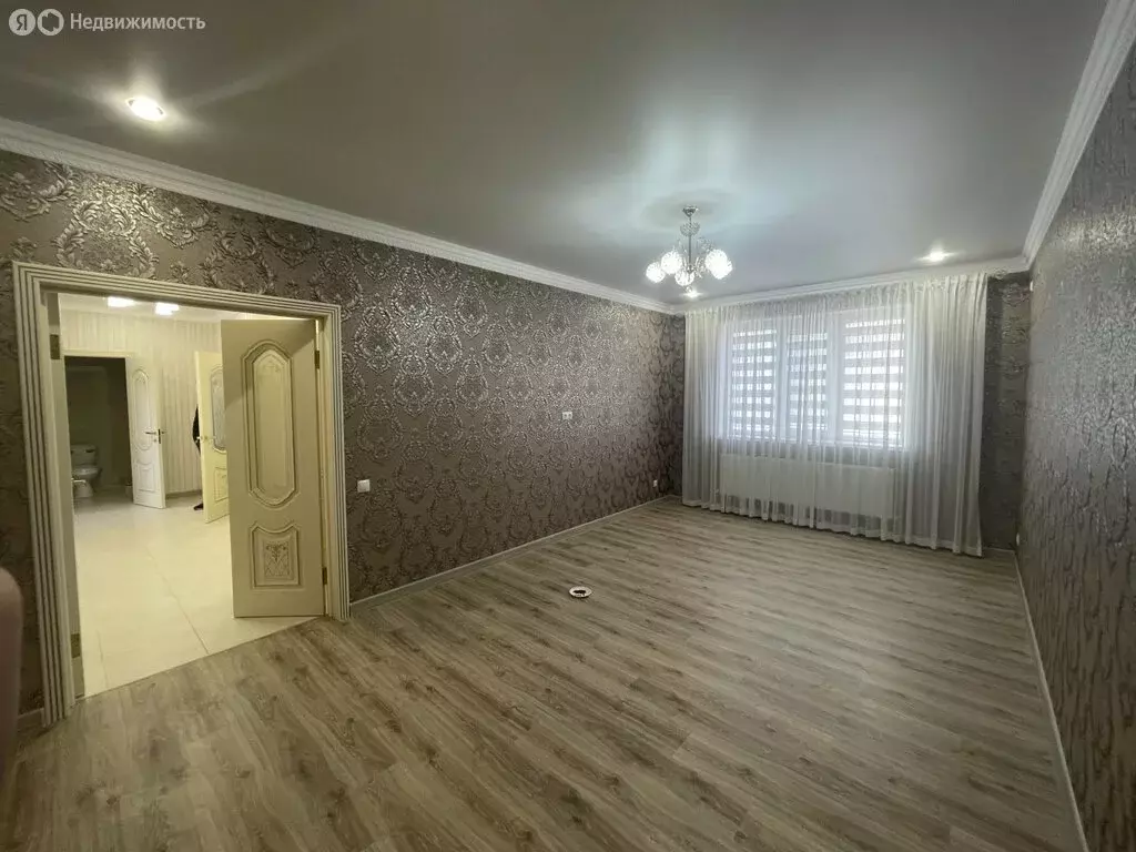 2-комнатная квартира: Нальчик, улица Шогенова, 55к49 (64.5 м) - Фото 1