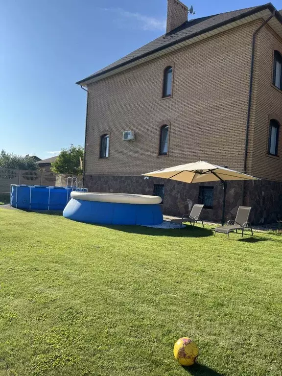 Коттедж в Омская область, Омск ул. 8-я Любинская, 29 (758 м) - Фото 1