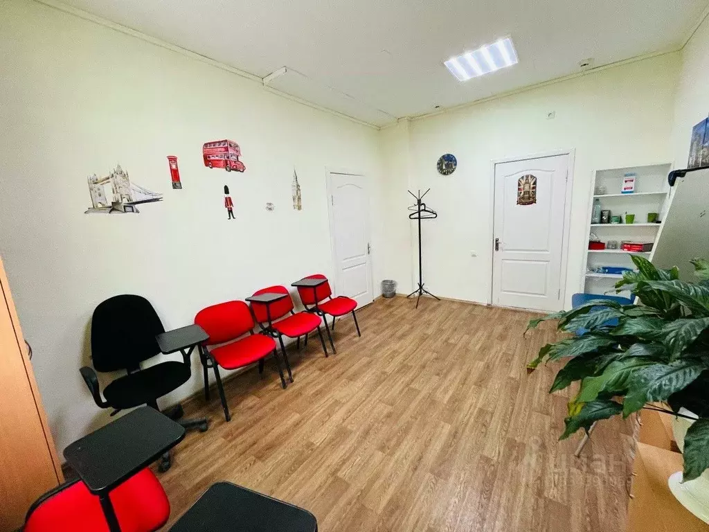 Офис в Свердловская область, Екатеринбург ул. Восстания, 114А (15 м) - Фото 1