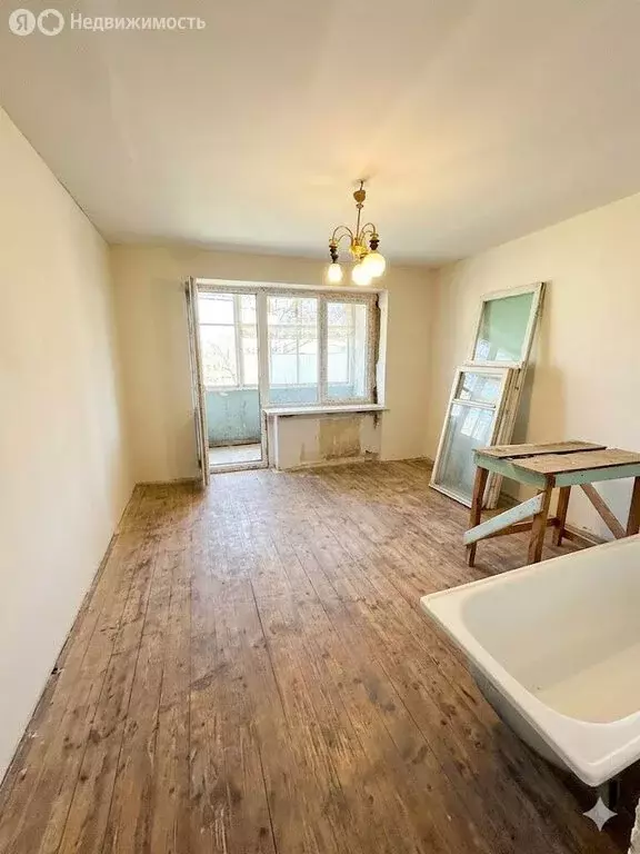 2-комнатная квартира: Гвардейское, Кооперативная улица, 2 (49.5 м) - Фото 1