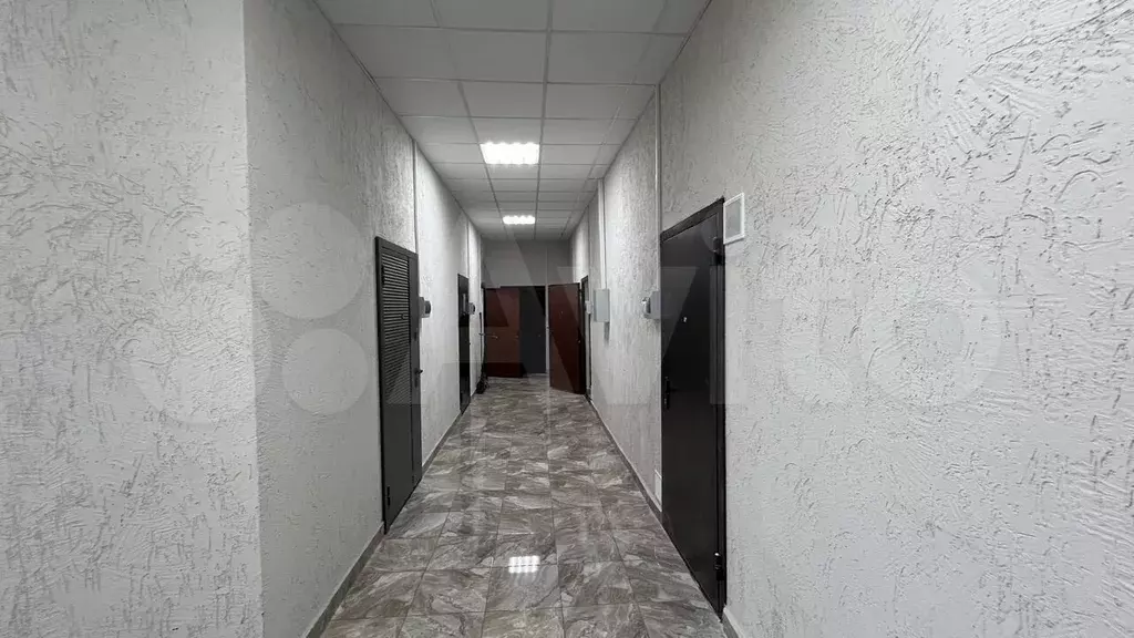 Офисы с арендатором 47.5 м Доход 25тр Собственник - Фото 1