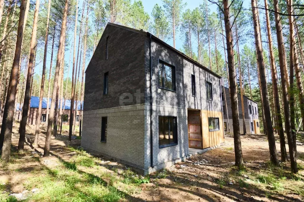 Дом в Томская область, Томский район, Зоркальцевское с/пос, пос. ... - Фото 1