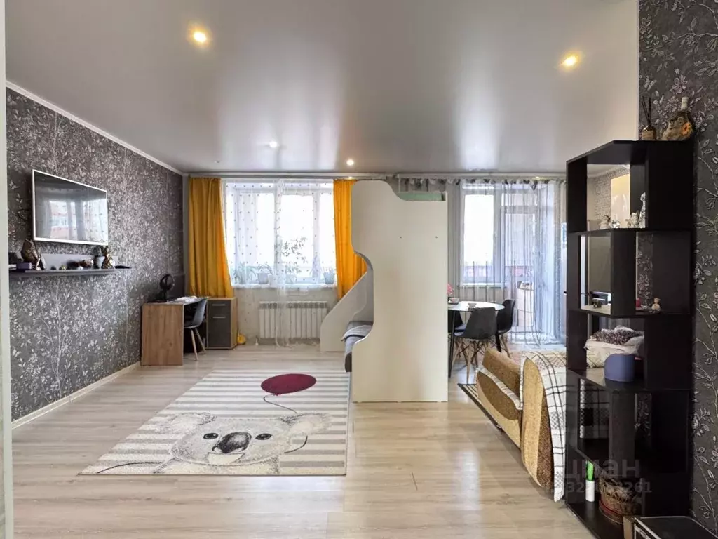 2-к кв. Омская область, Омск ул. 1-ой Красной Звезды, 79 (65.5 м) - Фото 1