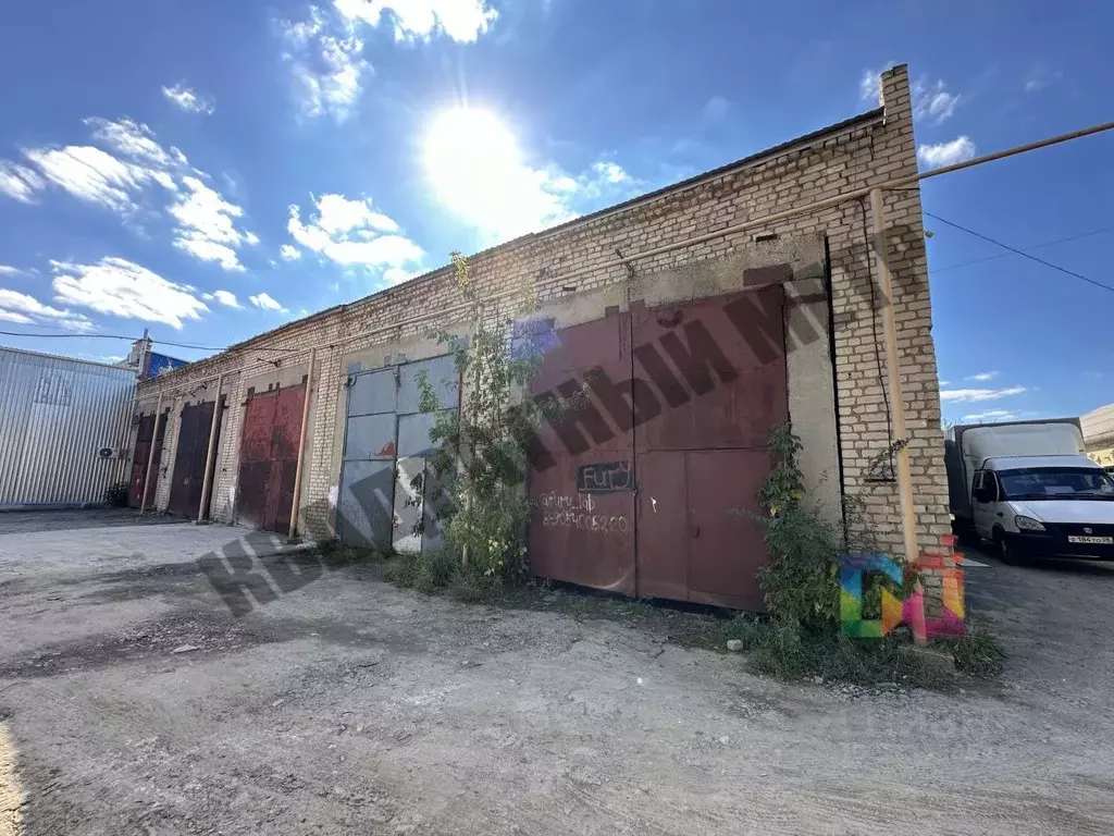 Гараж в Калмыкия, Элиста ул. В.И. Ленина, 333 (66 м) - Фото 1