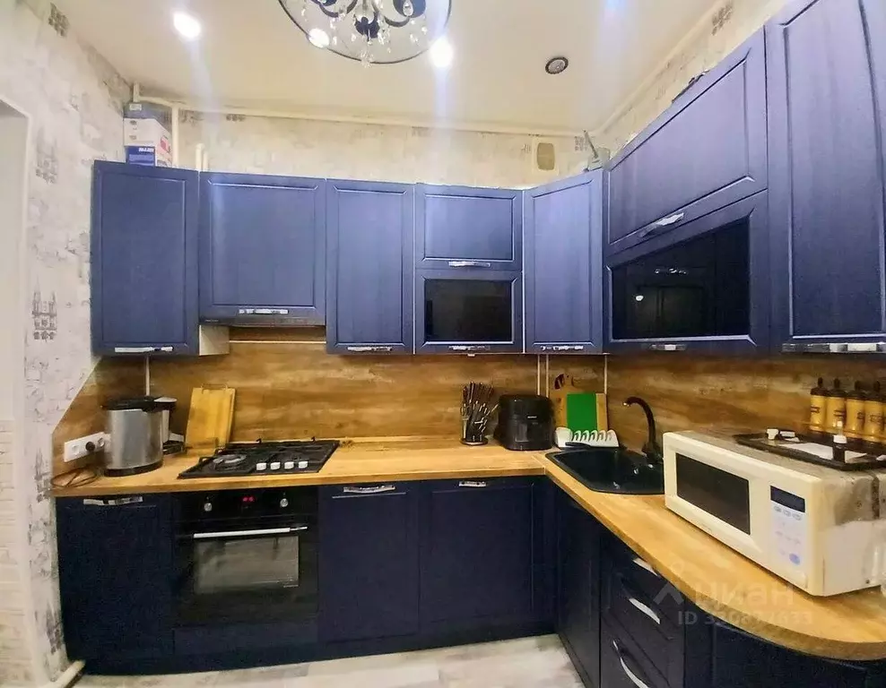 2-к кв. Севастополь ул. Тульская, 5А (72.0 м) - Фото 1