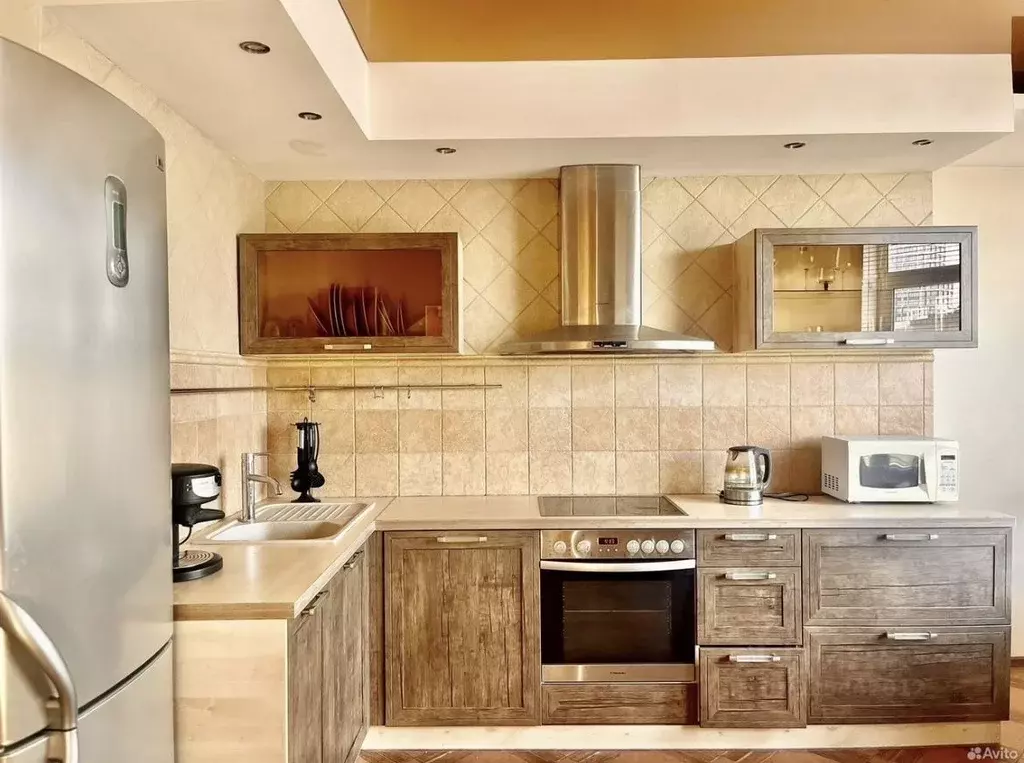 1-к кв. Свердловская область, Екатеринбург ул. Хохрякова, 43 (50.0 м) - Фото 1