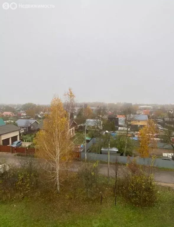 2-комнатная квартира: посёлок городского типа Старый Городок, Школьная ... - Фото 0