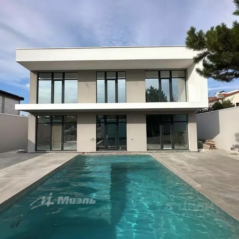 Дом в Севастополь ул. Коралловая, 1 (212 м) - Фото 2