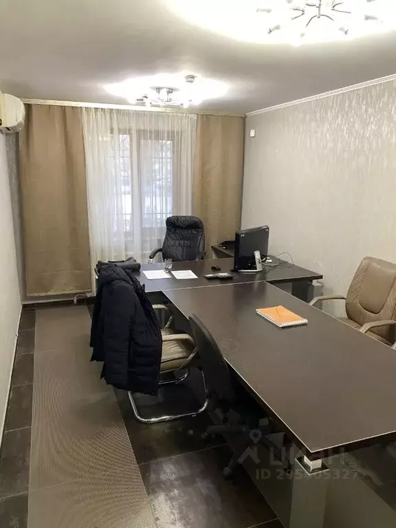 Офис в Тюменская область, Тюмень Профсоюзная ул., 70 (110 м) - Фото 2