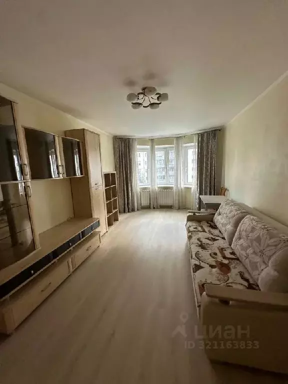 Продается 3-комнатная квартира - Фото 2