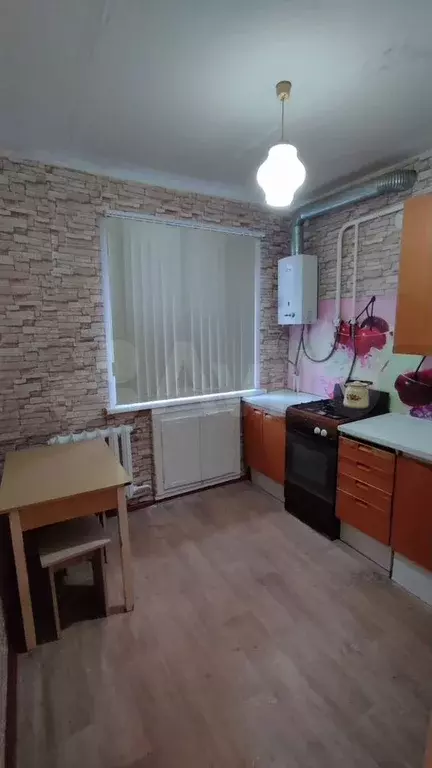 2-к. квартира, 43 м, 4/4 эт. - Фото 1