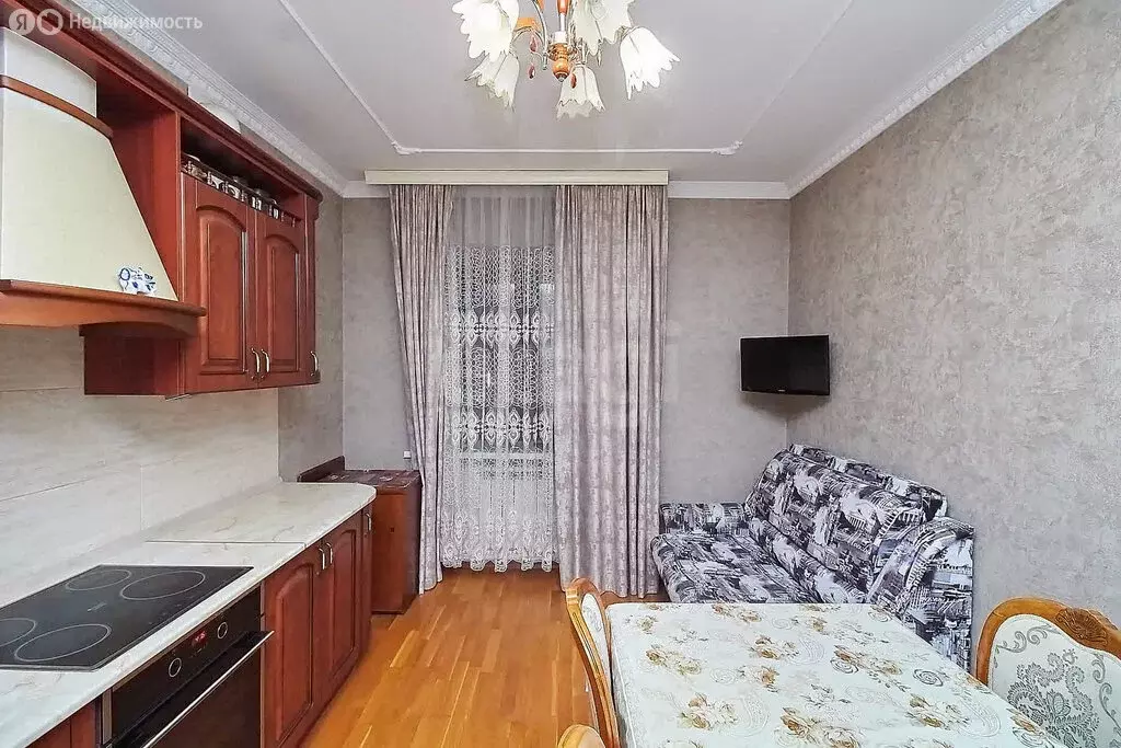 1-комнатная квартира: Тюмень, Мельничная улица, 26 (49.1 м) - Фото 2