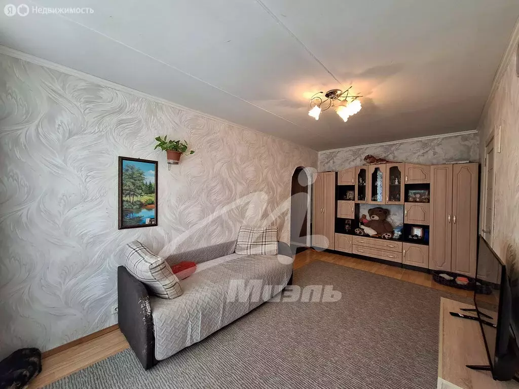 4-комнатная квартира: Щёлково, Полевая улица, 6А (60.8 м) - Фото 0