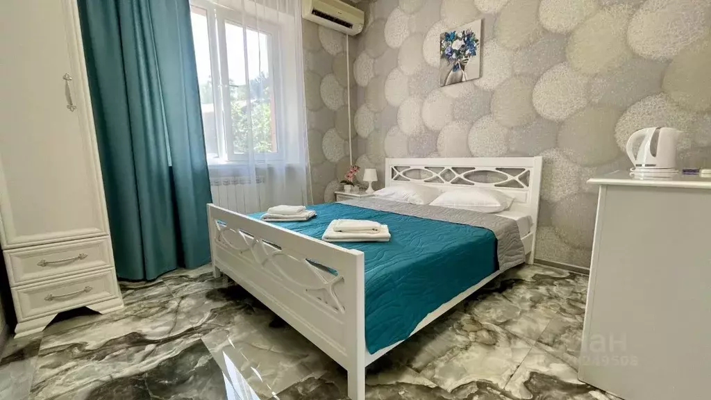 Комната Краснодарский край, Геленджик Курзальная ул., 32 (16.0 м) - Фото 1