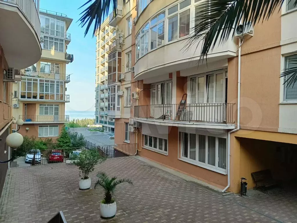 2-к. квартира, 71,5 м, 1/6 эт. - Фото 0