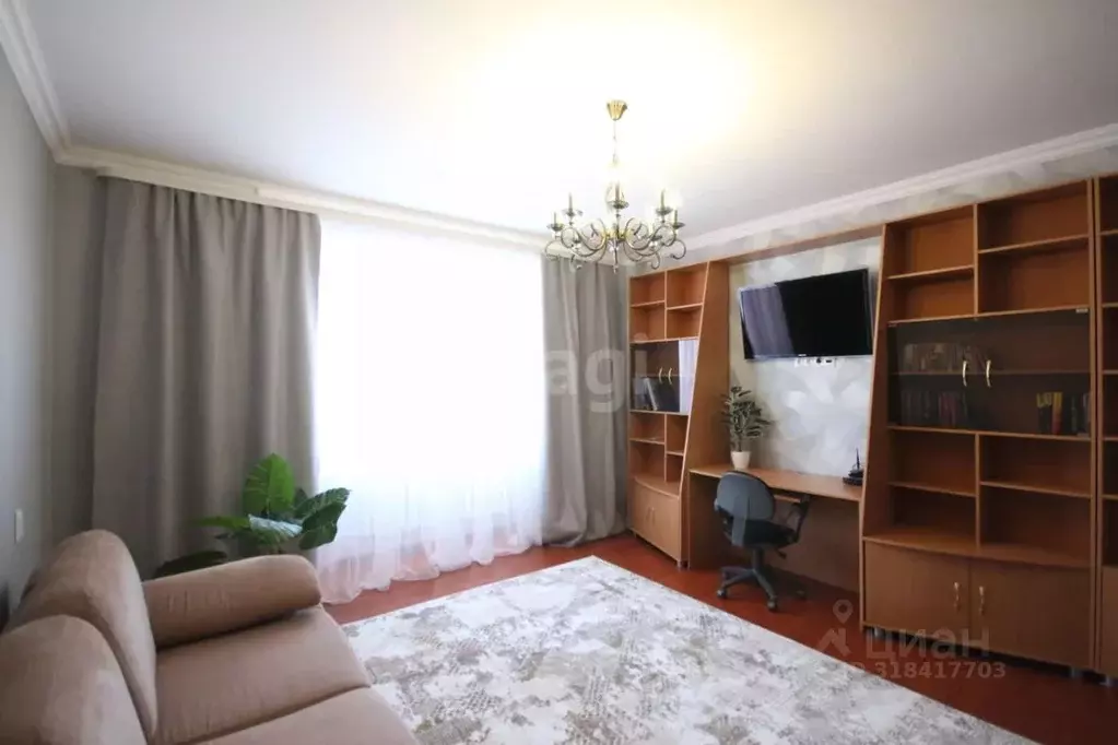 2-к кв. Ямало-Ненецкий АО, Новый Уренгой Надымская ул., 3 (56.7 м) - Фото 1