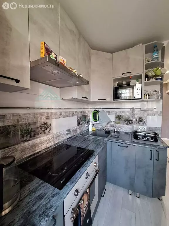 2-комнатная квартира: Абакан, улица Ивана Ярыгина, 41 (43.8 м) - Фото 1