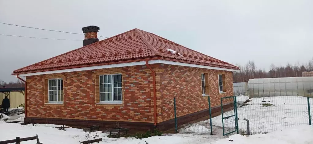 Дом в Ленинградская область, Тосненский район, Ульяновское городское ... - Фото 1