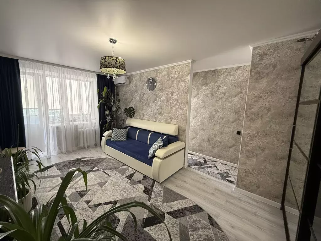 Продаётся 2-к квартира, 43.7 м - Фото 0