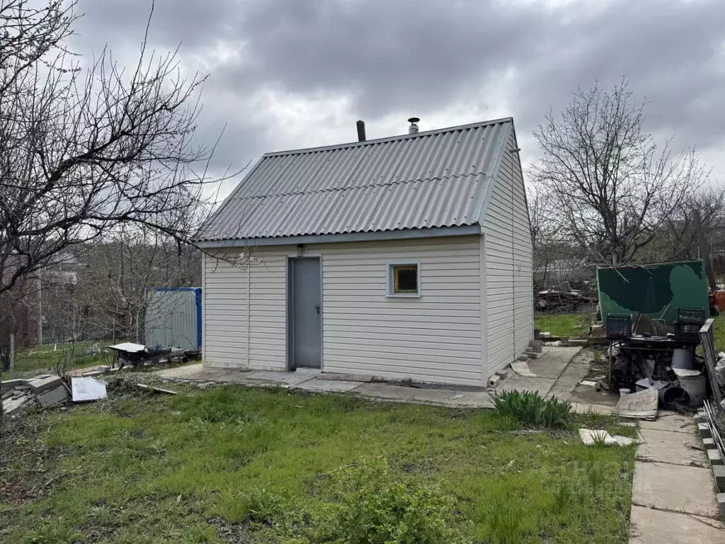 Дом в Волгоградская область, Волгоград ул. Джамбула Джабаева, 44/330А ... - Фото 1