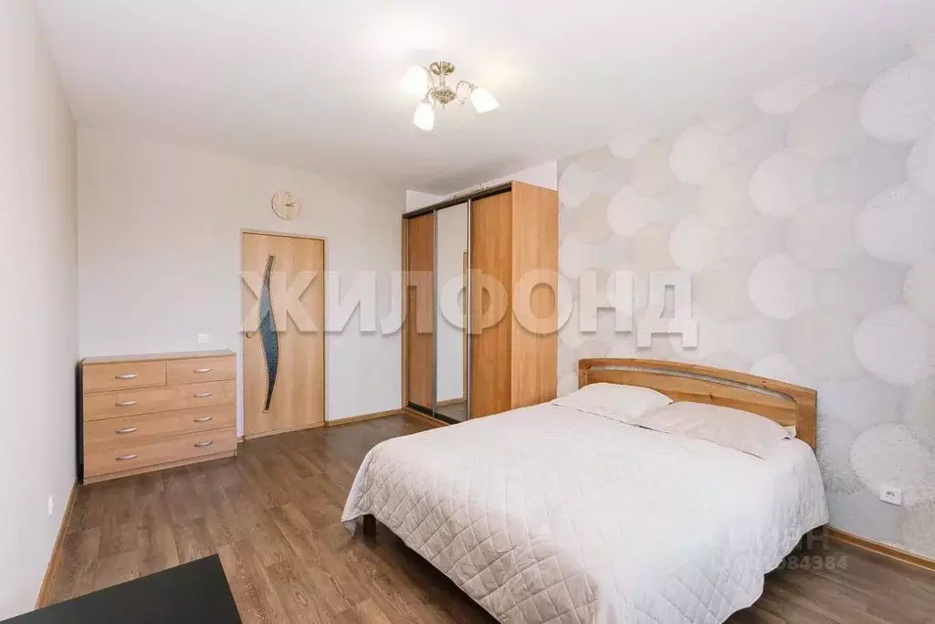 2-к кв. Новосибирская область, Новосибирский район, Краснообск рп 249 ... - Фото 1