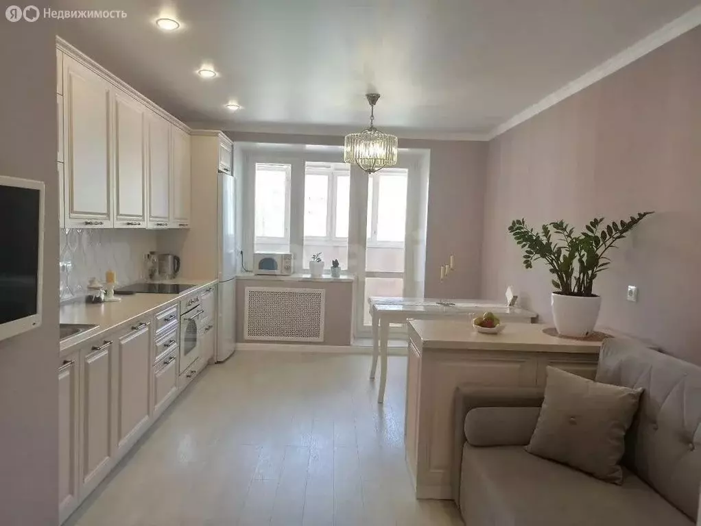 2-комнатная квартира: Тюмень, улица Александра Митинского, 3к1 (67.3 ... - Фото 2