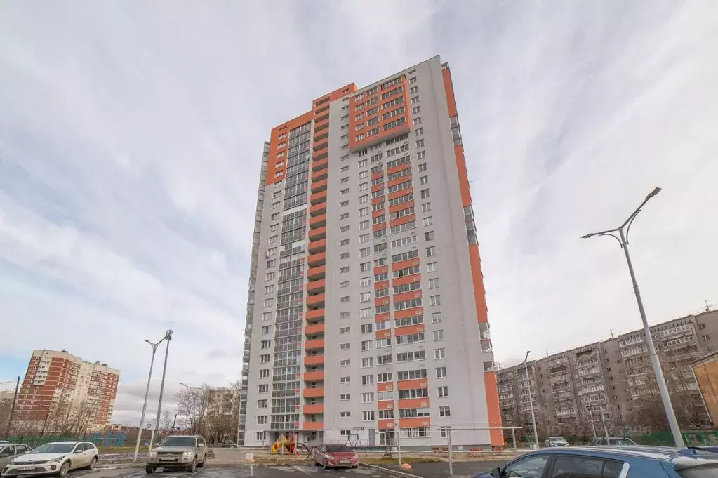 1-к кв. Свердловская область, Екатеринбург ул. Парниковая, 6 (34.0 м) - Фото 1