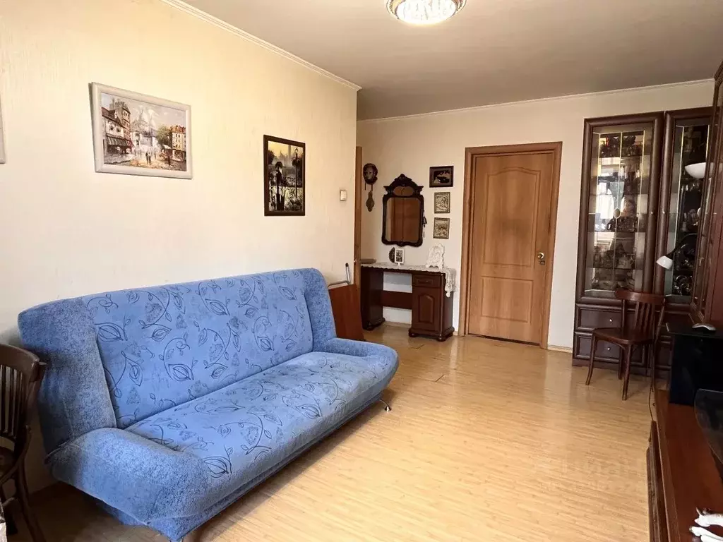 3-к кв. Омская область, Омск просп. Королева, 16 (60.9 м) - Фото 0