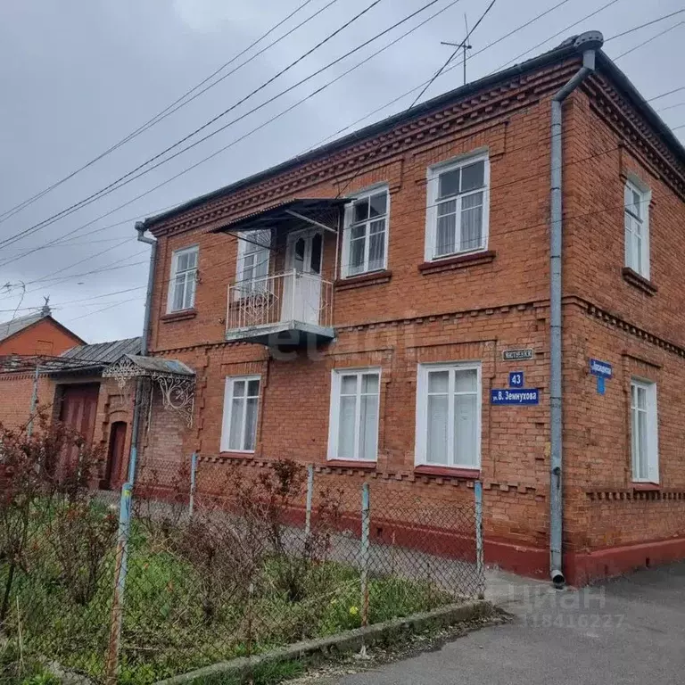 Дом в Северная Осетия, Владикавказ ул. Земнухова, 44 (180 м) - Фото 2