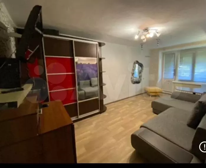 2-к. квартира, 43 м, 5/5 эт. - Фото 1