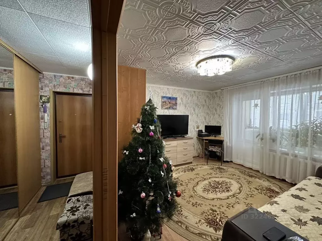 2-к кв. Свердловская область, Пионерский пгт ул. Лесная, 27 (51.0 м) - Фото 1