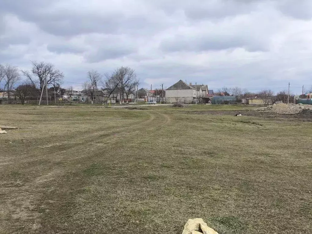 Участок в Крым, Симферопольский район, с. Урожайное, Дружбы кв-л 1 ... - Фото 1