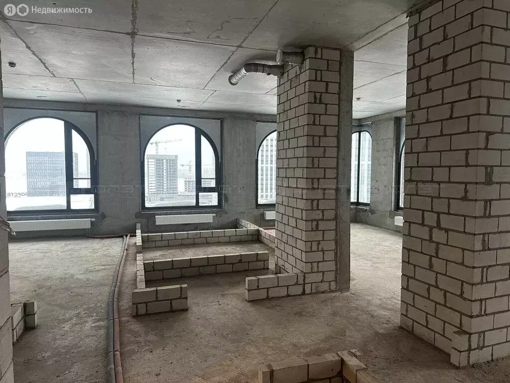 3-комнатная квартира: Казань, улица Алексея Козина, 10 (84 м) - Фото 1