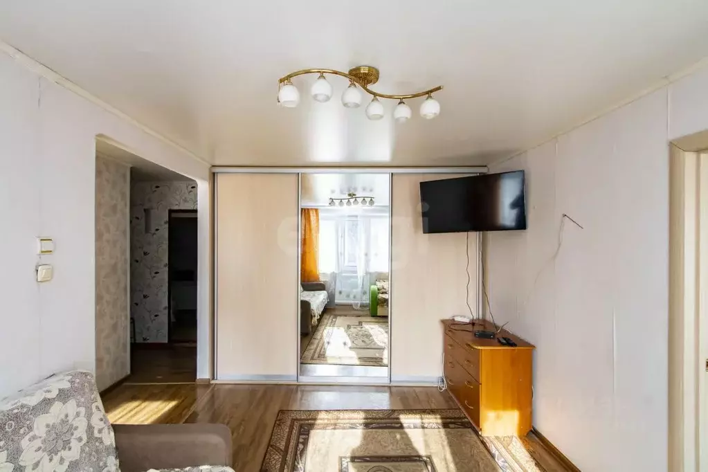 2-к кв. Тюменская область, Тюмень Рижская ул., 80 (44.7 м) - Фото 1