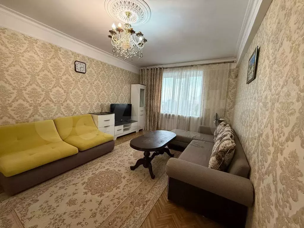 1-к. квартира, 42 м, 5/13 эт. - Фото 0