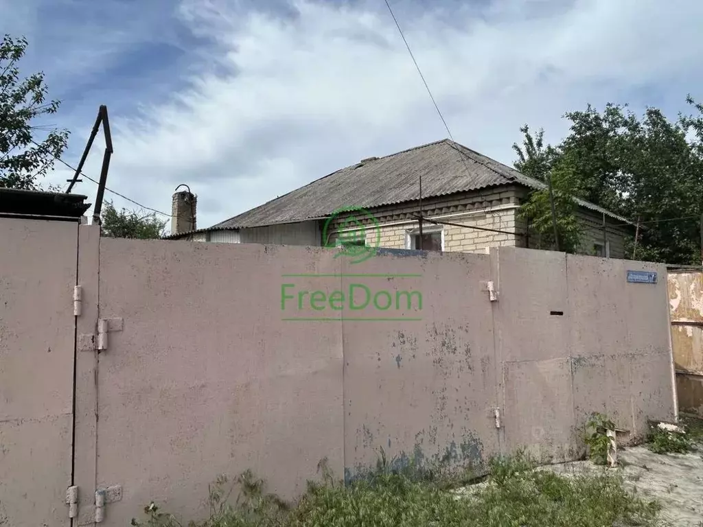 Дом в Белгородская область, Белгород Старогородская ул., 4 (75 м) - Фото 1