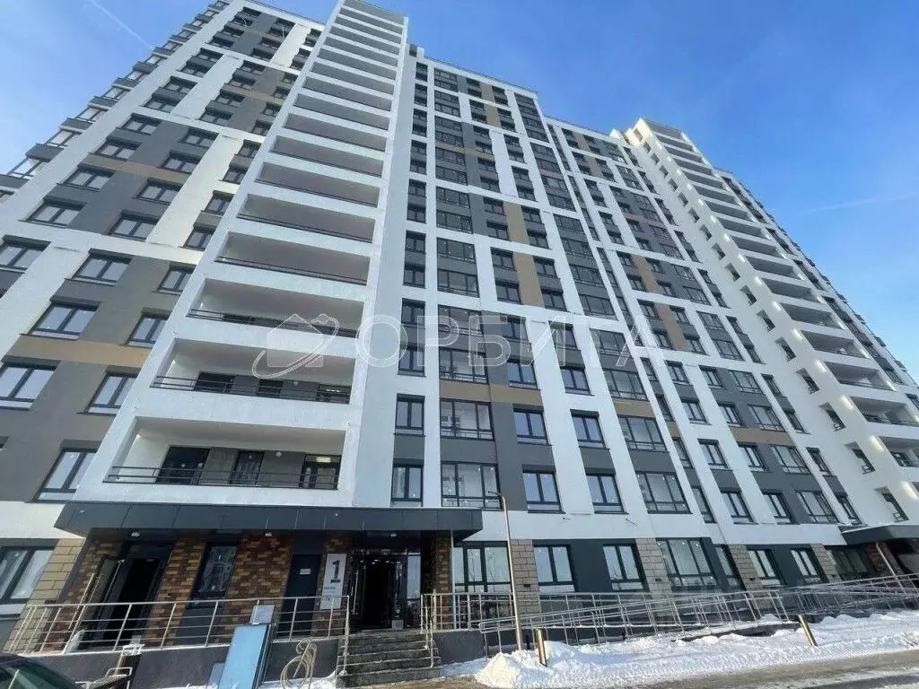 2-к кв. Тюменская область, Тюмень ул. Фармана Салманова, 15 (49.8 м) - Фото 1