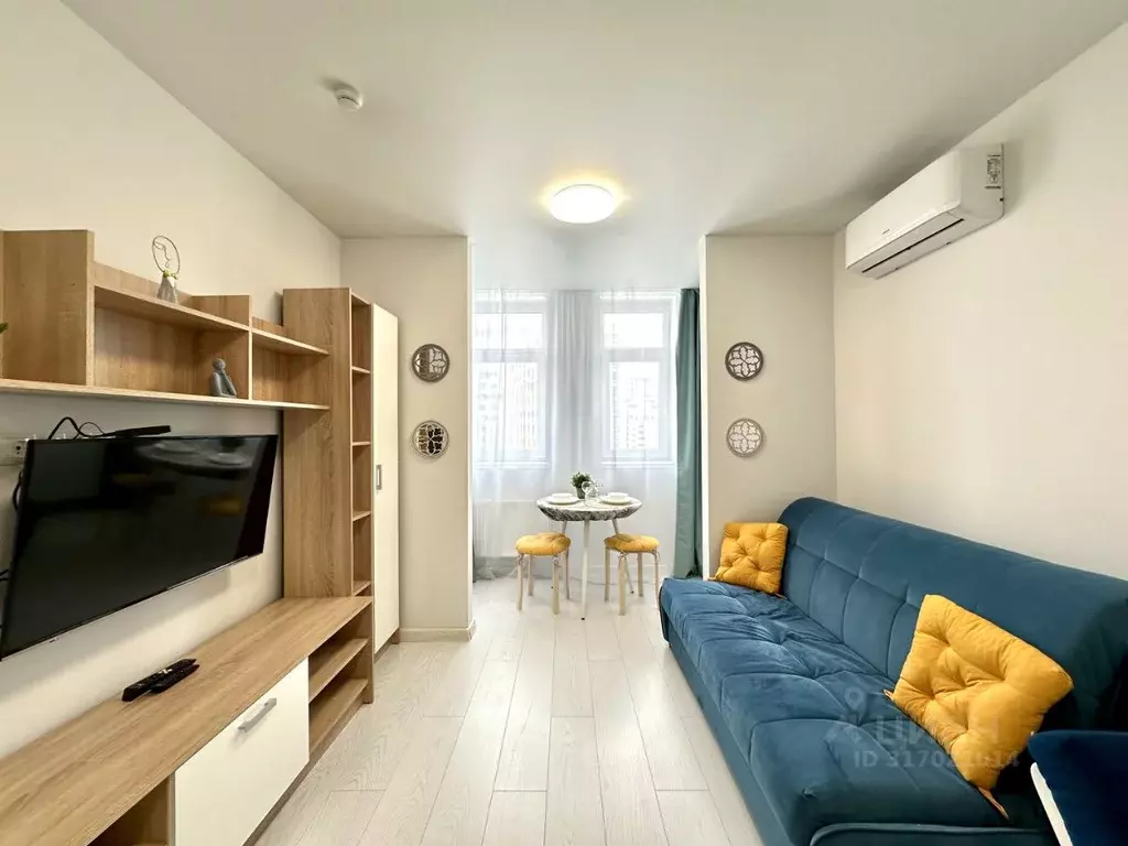 Студия Тюменская область, Тюмень ул. Первооткрывателей, 2 (25.0 м) - Фото 1