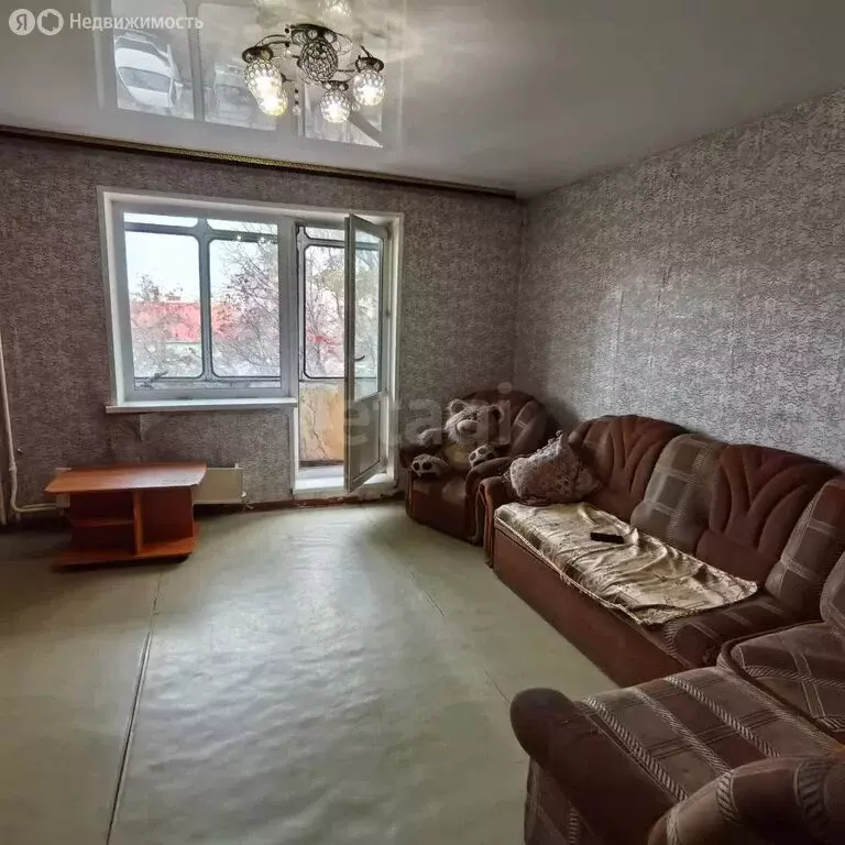 2-комнатная квартира: Прокопьевск, улица Есенина, 40 (52 м) - Фото 2