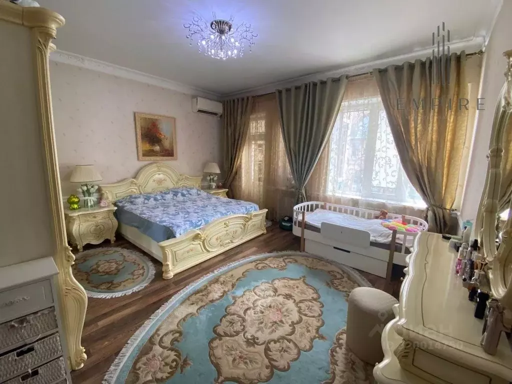 3-к кв. Чеченская республика, Грозный ул. Хамзата У. Орзамиева, 3 ... - Фото 0