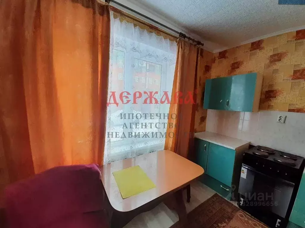 Комната Белгородская область, Старый Оскол Солнечный мкр, 4 (18.0 м) - Фото 2