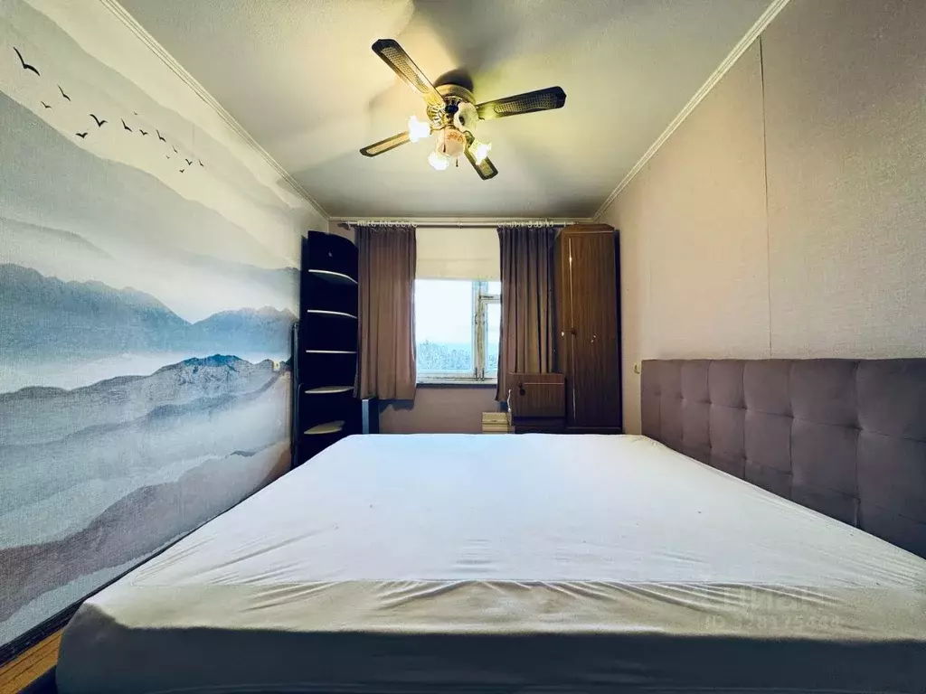 2-к кв. Свердловская область, Екатеринбург ул. Смазчиков, 5 (48.0 м) - Фото 1