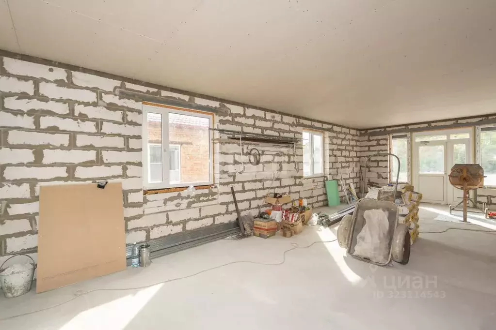 Помещение свободного назначения в Ростовская область, Батайск ул. 1-й ... - Фото 2