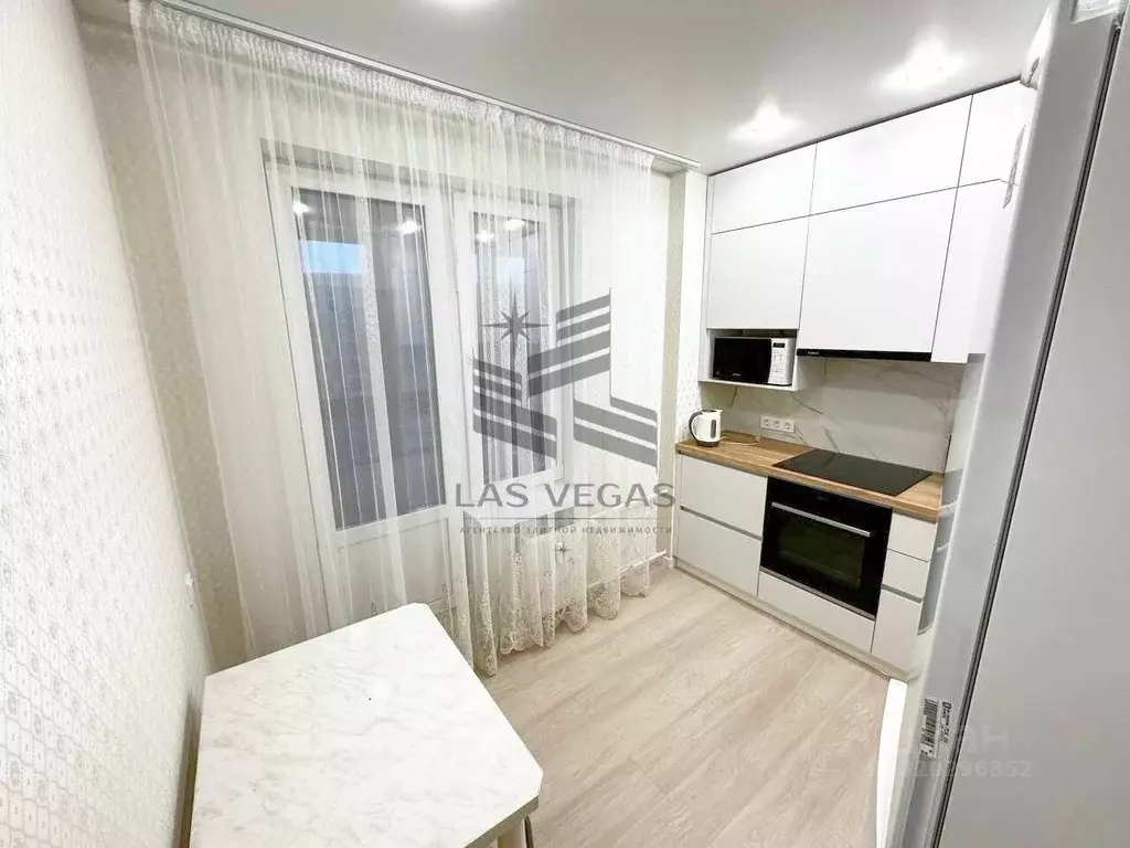 2-к кв. Татарстан, Казань ул. Баки Урманче, 4к1 (60.0 м) - Фото 1