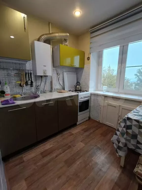 2-к. квартира, 45 м, 4/5 эт. - Фото 0