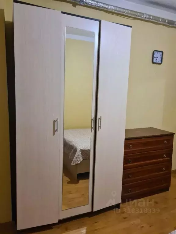 2-к кв. Саха (Якутия), Якутск ул. Дзержинского, 61 (48.0 м) - Фото 1
