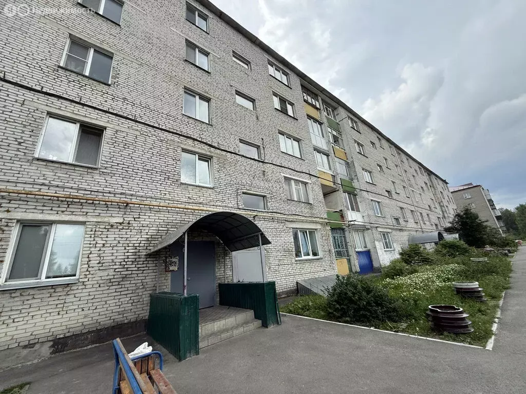 2-комнатная квартира: село Просвет, Заводская улица, 9 (47.8 м) - Фото 0