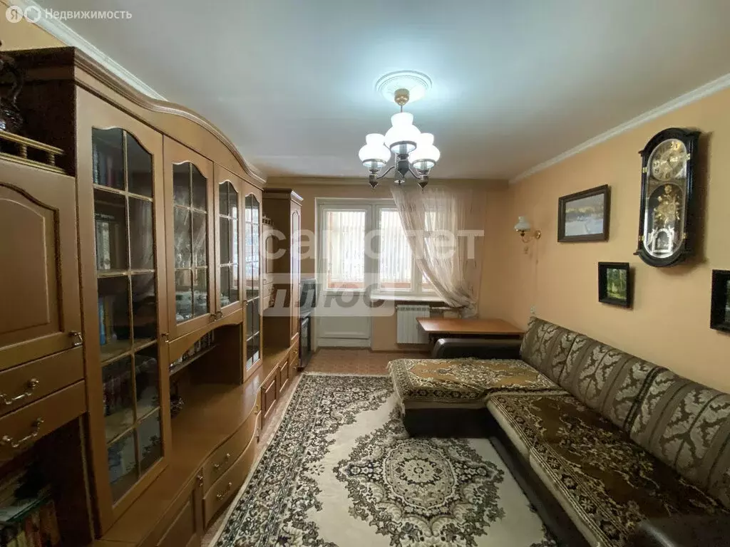 3-комнатная квартира: Рязань, Подгорная улица, 10 (60 м) - Фото 1