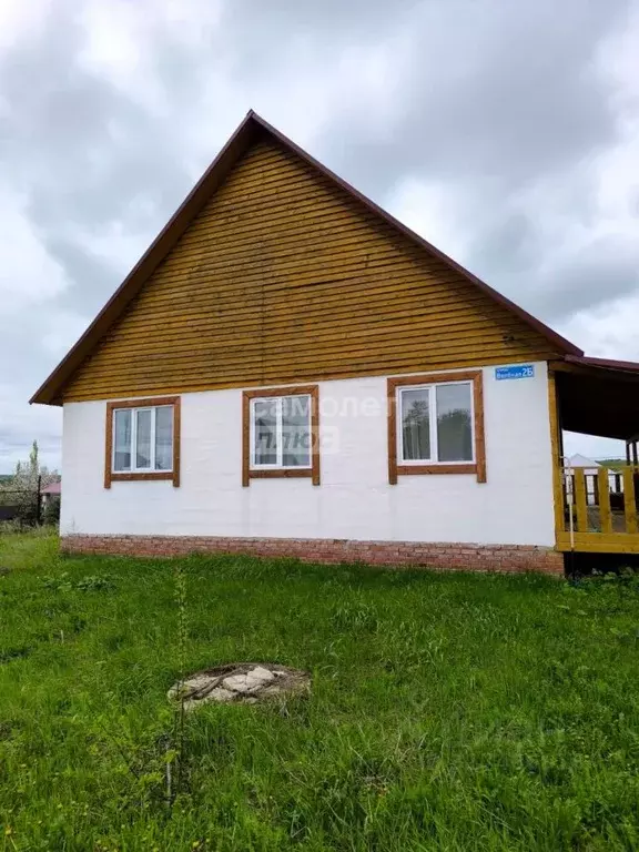 Дом в Башкортостан, Иглинский сельсовет, с. Иглино ул. Вербная, 2Б (98 ... - Фото 0