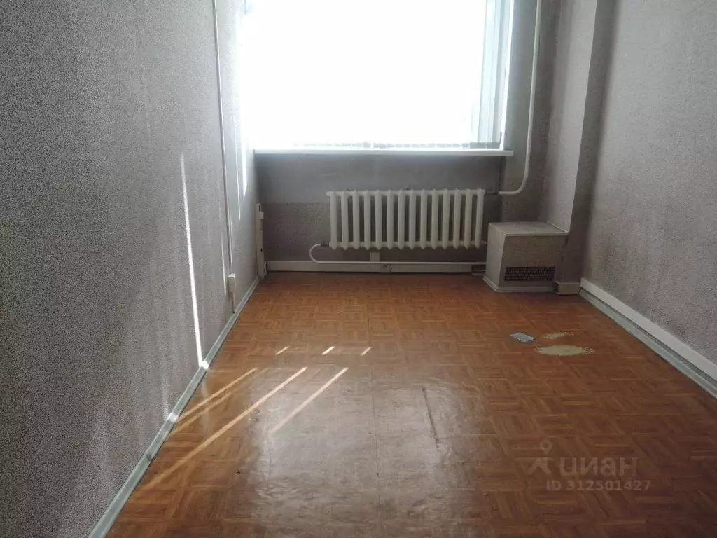 Офис в Кемеровская область, Кемерово просп. Ленина, 64А (17 м) - Фото 1